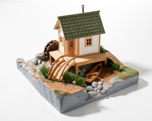家　水車付き　ミニチュア　置き物 水車小屋1/45 立体・オブジェ カエルの一生 通販 12424226｜Creema