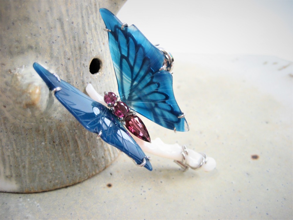 Pt900 青色蝶々 ブローチ