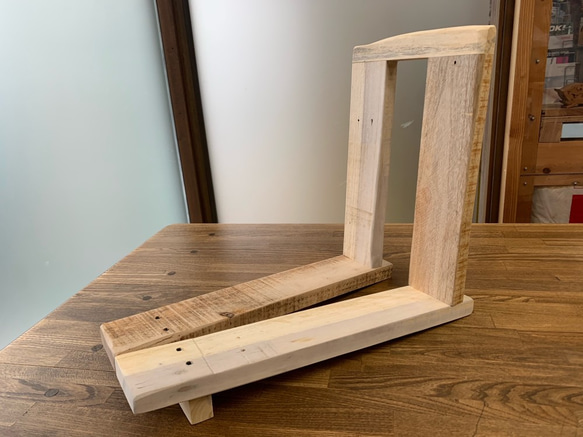 古材ブックシェルフ 1枚目の画像