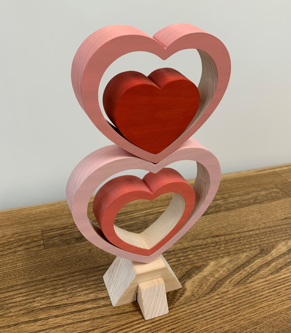 糸のこ名人が切り抜いた、飛び出すハートのオブジェ 立体・オブジェ