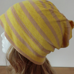 肌に優しいおしゃれな綿帽子　黄色×ベージュ　後ろリボン 2枚目の画像