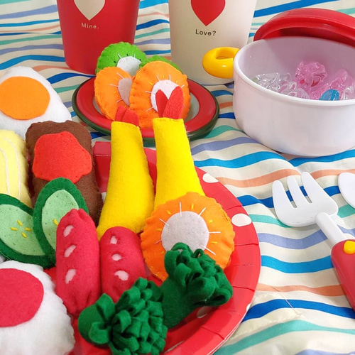 フェルトおままごと♡ピクニックお弁当セット ごっこ遊び・食育
