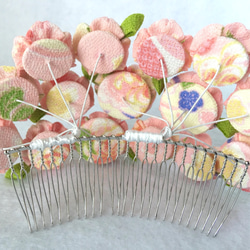 つまみ細工髪飾り コーム簪～桜の園 ピンクの柄縮緬 5枚目の画像