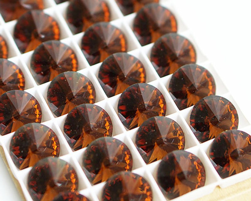全てのアイテム ヴィンテージ 16mm TOPAZ SMOKED art.1122 スワロフスキー チャーム