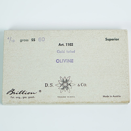 ヴィンテージ スワロフスキー art.1102 OLIVINE ss60 12個 バラ