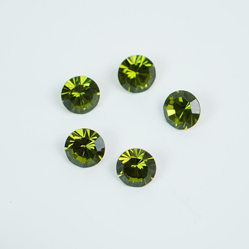 ５５％以上節約 art.1102 スワロフスキー ヴィンテージ OLIVINE バラ 12個 ss60 その他