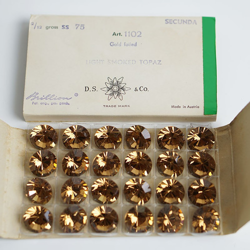 ヴィンテージ スワロフスキー art.1102 ss75 LIGHT SMOKED TOPAZ 6個
