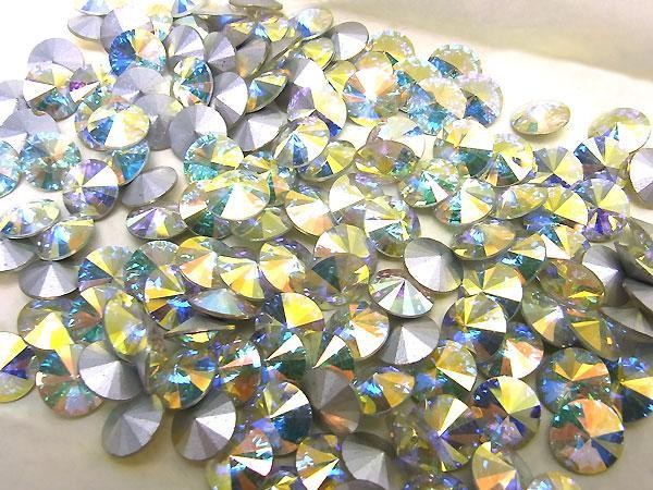 ヴィンテージ スワロフスキー art.1122 CRYSTAL AURORE BOREALE ss39 Rivoli