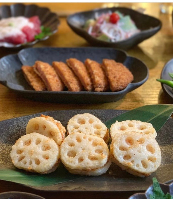 【久保の蓮根】最高の鮮度で食べてみませんか？　大小バラ　１キロ　徳島県産 2枚目の画像