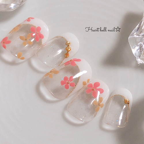 フラワーフレンチネイル（フレンチ/ホワイト/フラワー/ピンク） ネイル