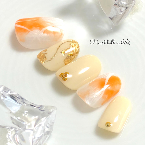 ビタミンカラーのタイダイネイル（オレンジ/夏ネイル/タイダイ柄