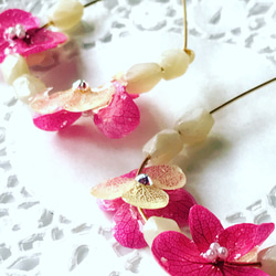 訂單生產*植物〜繡球花〜花卉耳環（法國古董珠） 第2張的照片