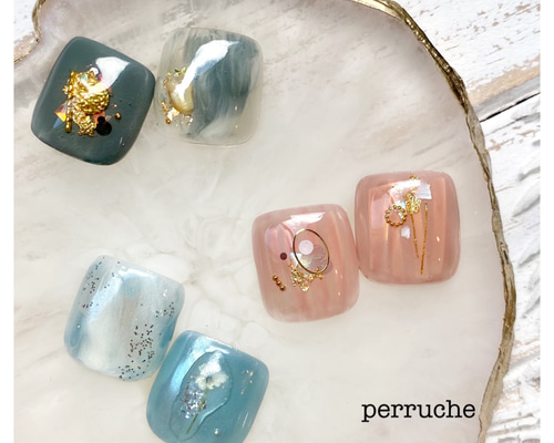 フットネイル◆親指２枚◆ペディキュア◆ジェルネイル◆ フットネイルで足先に彩りを。ネイル前に知りたい基礎知識＆旬の