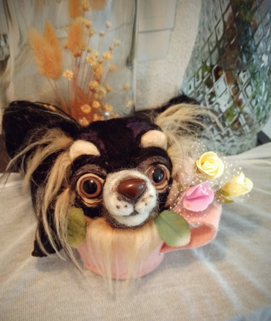 羊毛フェルトティーカップチワワ