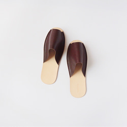 【再販】足に馴染むレザースリッパ 「Slippers (dark brown)」 1枚目の画像