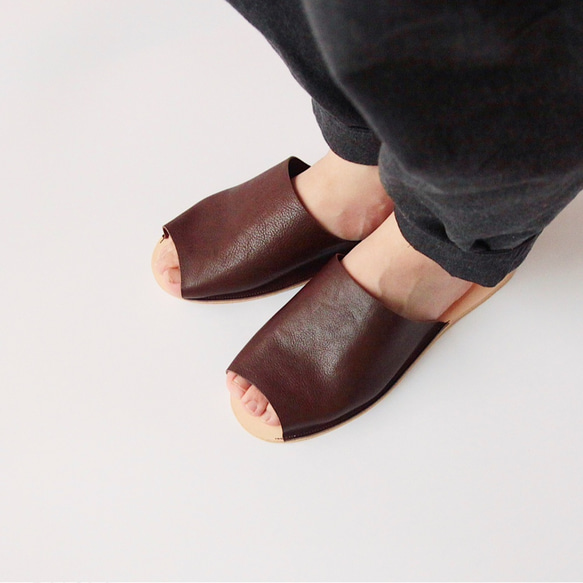 【再販】足に馴染むレザースリッパ 「Slippers (dark brown)」 8枚目の画像