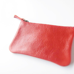 手に馴染むレザーポーチ　「Tha phae pouch Sサイズ (red)」 4枚目の画像