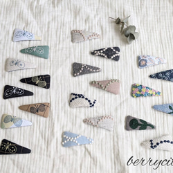 ミナペルホネン 三角パッチンピン【トライアングル】 ヘアピン  