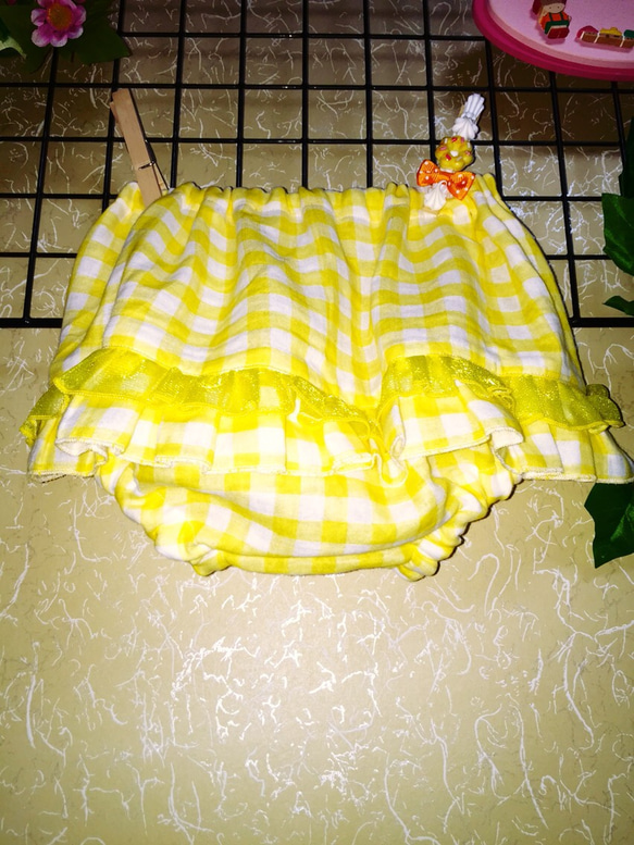 フリルいっぱいチュニック&カバーパンツ   黄色のギンガムチェック 3枚目の画像