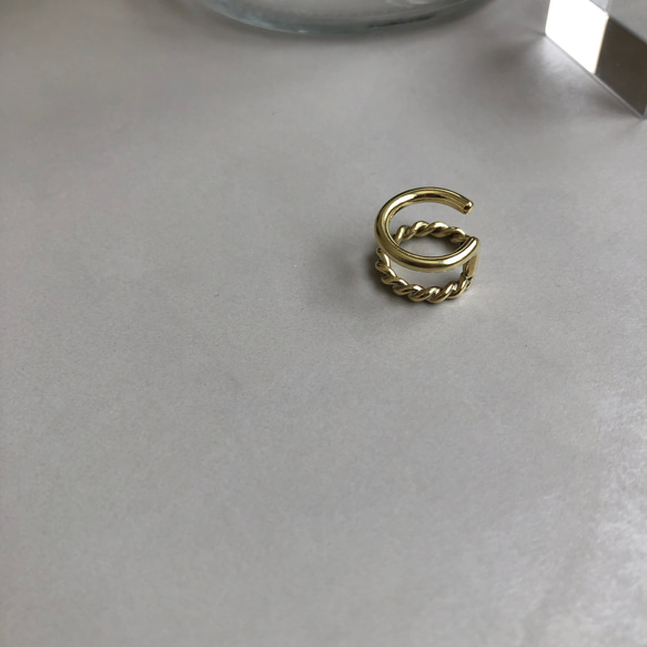 【brass】  T&P  line earcuff 2枚目の画像