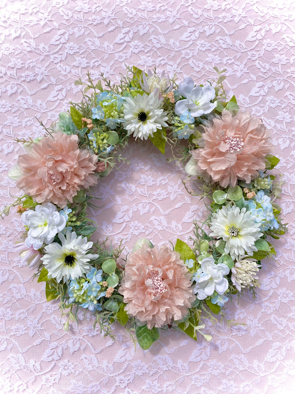 ＊Flower wreathe♡くすみサーモンピンク色ラナンキュラスのリース♡アーティフィシャルフラワー♡２９㎝＊ 1枚目の画像