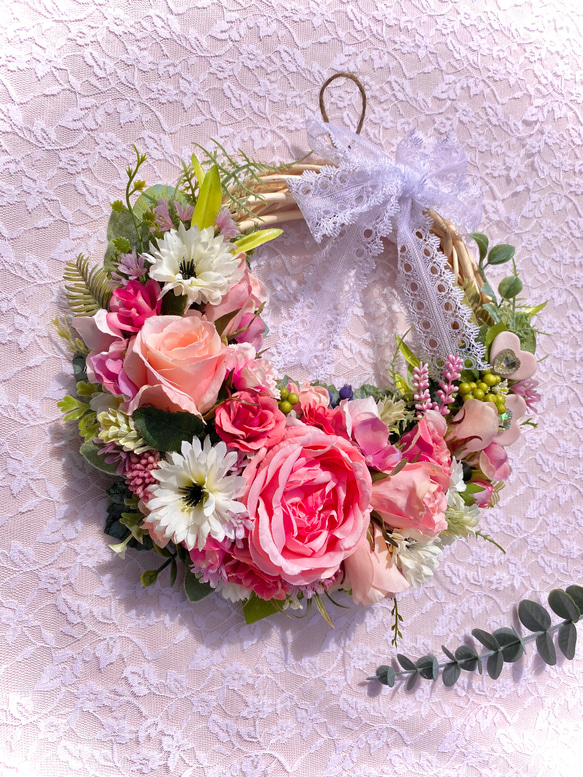 ＊Flower wreathe♡レースリボンのピンクローズリース♡アーティフィシャルフラワー♡26㎝×28㎝＊ 3枚目の画像