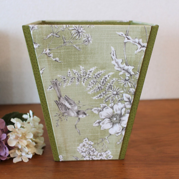 カルトナージュ♪　フランス製 トワルドジュイ　マルチボックス　（花と小鳥のリフレイン / グリーン） 3枚目の画像