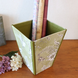 カルトナージュ♪　フランス製 トワルドジュイ　マルチボックス　（花と小鳥のリフレイン / グリーン） 5枚目の画像