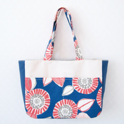 kadomaru pocket tote / blue flower 1枚目の画像