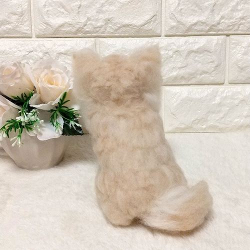 羊毛フェルト犬 チワワ / ロングコートチワワ クリーム 羊毛フェルト