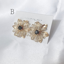 【再販】bijou flower pierce 5枚目の画像