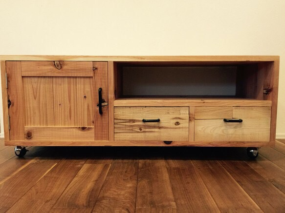 Old Wood TV Board -clear- / テレビボード テレビ台 カフェテーブル ナチュラル家具 1枚目の画像