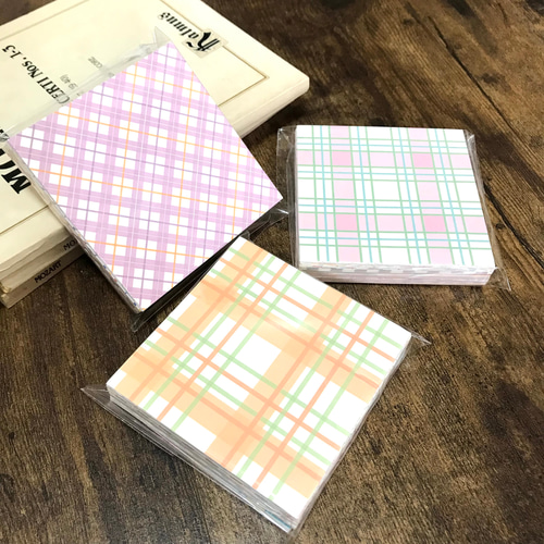 チェック柄好きに捧ぐ！ミニコラージュペーパー140枚入 その他素材