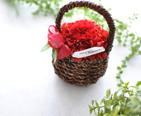 真っ赤なプリザーブドフラワー手付きバスケットアレンジ♪ 4,510円