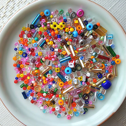 おもいで　チェコシードビーズ　10g 1枚目の画像