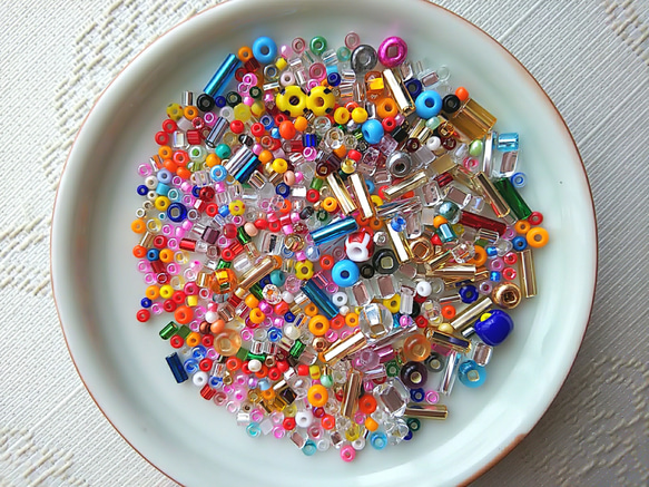 おもいで　チェコシードビーズ　10g 1枚目の画像