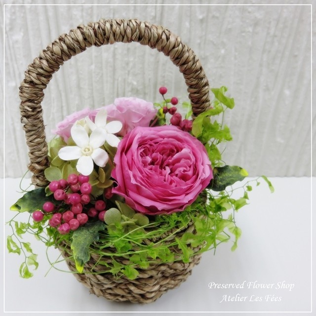 *Petit Panier* 小さな花積み籠　オールプリザーブドフラワー (ap-P0240)