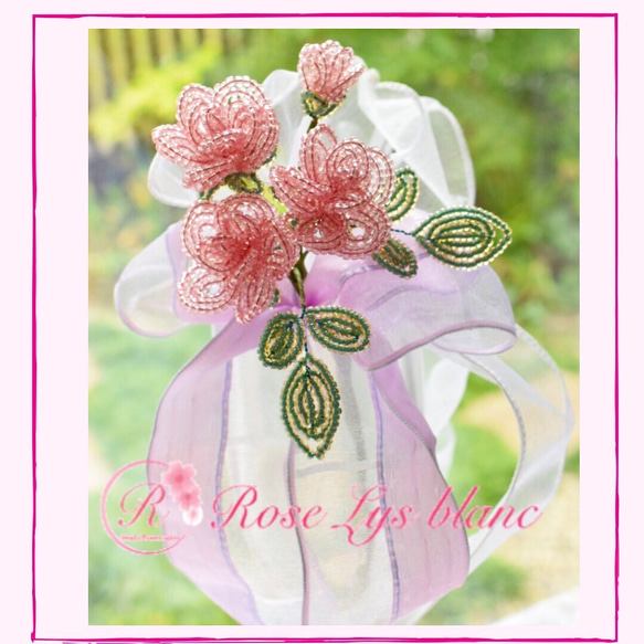 【動画付きキット販売】ビーズフラワー　ミニバラの花束 3枚目の画像