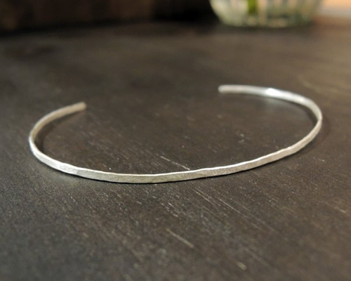 SV950】厚み0.5mmの極薄シルバーバングル（槌目&テクスチャー加工