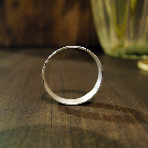 槌目仕上げの極薄シルバーリング （マット仕上げ） 指輪・リング ray