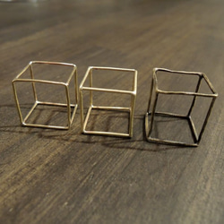 立体四角形真鍮ピアス（サイズオーダー） 5枚目の画像