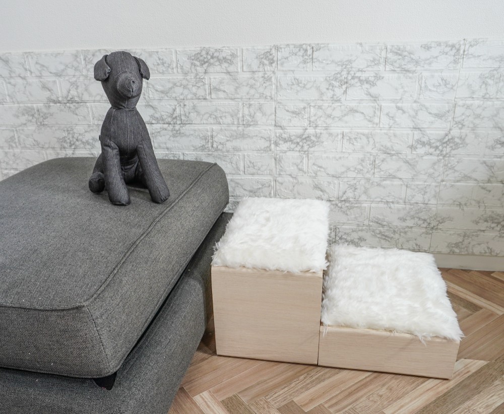 ドッグステップ　犬の階段　北欧風　ムートン生地　木製　犬小屋　犬　猫　オーダー可能