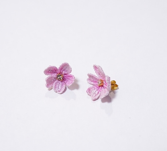 ≪jewelry.Polaris≫ 桜 Chery Blossom スタッドピアス・イヤリング【受注製作】 2枚目の画像