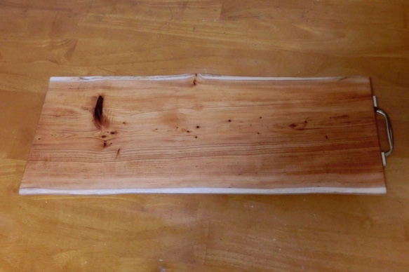 ランチプレート カッティングボード 木材 手作り 無垢材 天然板 おしゃれ 男前 4枚目の画像