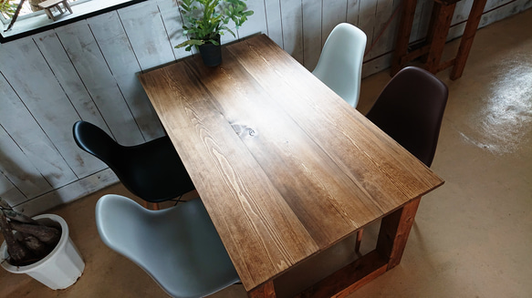天然無垢材スクエアタイプダイニングテーブル  【サイズ1200×700】 3枚目の画像