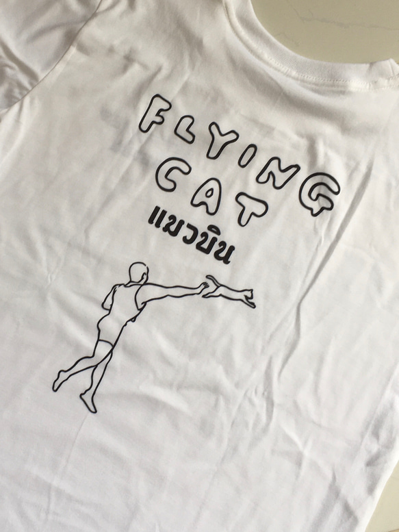 flying cat オリジナルデザインTシャツ 1枚目の画像