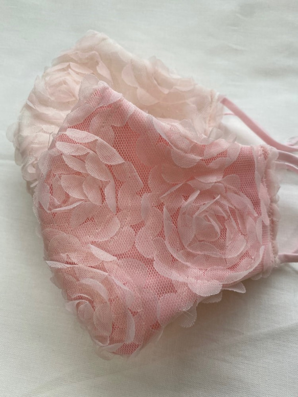 バラ柄リボン刺繍チュール(ピンク)　中布により可愛いすぎ　お嬢様　入学式　フォーマル　立体マスク  お顔にフィット 9枚目の画像