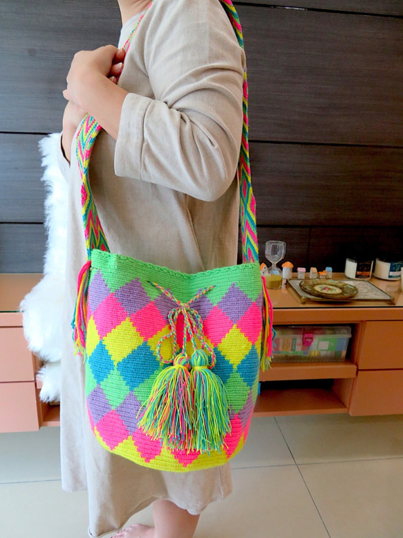 コロンビア産 ワユーバッグ ショルダー 刺繍 wayuu 民族 ボヘミアン 