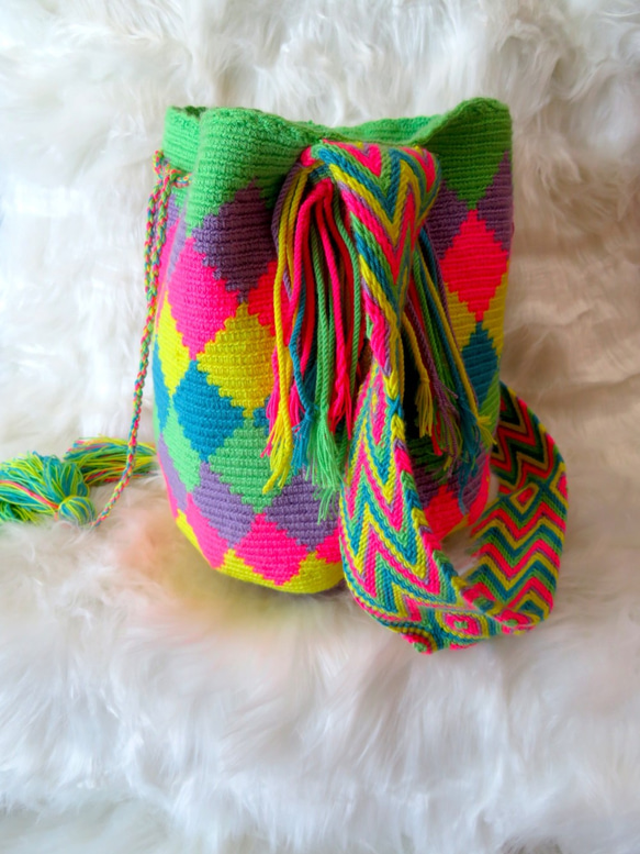 コロンビア産 ワユーバッグ ショルダー 刺繍 wayuu 民族 ボヘミアン 洗濯可能です レディース 女性用 3枚目の画像