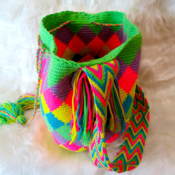 コロンビア産 ワユーバッグ ショルダー 刺繍 wayuu 民族 ボヘミアン 洗濯可能です レディース 女性用 4枚目の画像